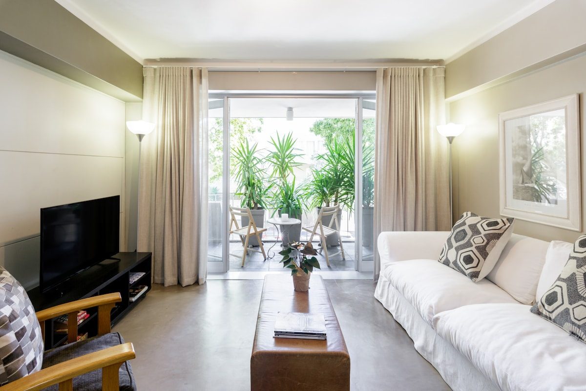 Rental unit in Cape Town · ★4.79 · 1 bedroom · 1 bed · 1 private bath - Rental unit in Cape Town · ★4.79 · 1 bedroom · 1 bed · 1 private bath